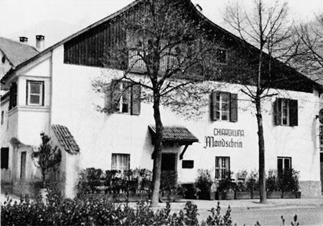 فندق ميرانوفي  Gasthof Mondschein المظهر الخارجي الصورة