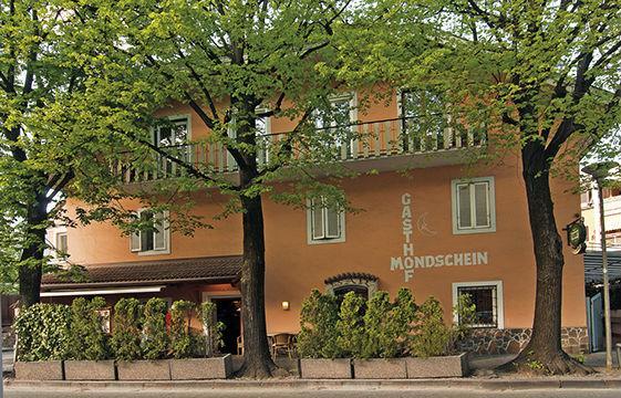 فندق ميرانوفي  Gasthof Mondschein المظهر الخارجي الصورة